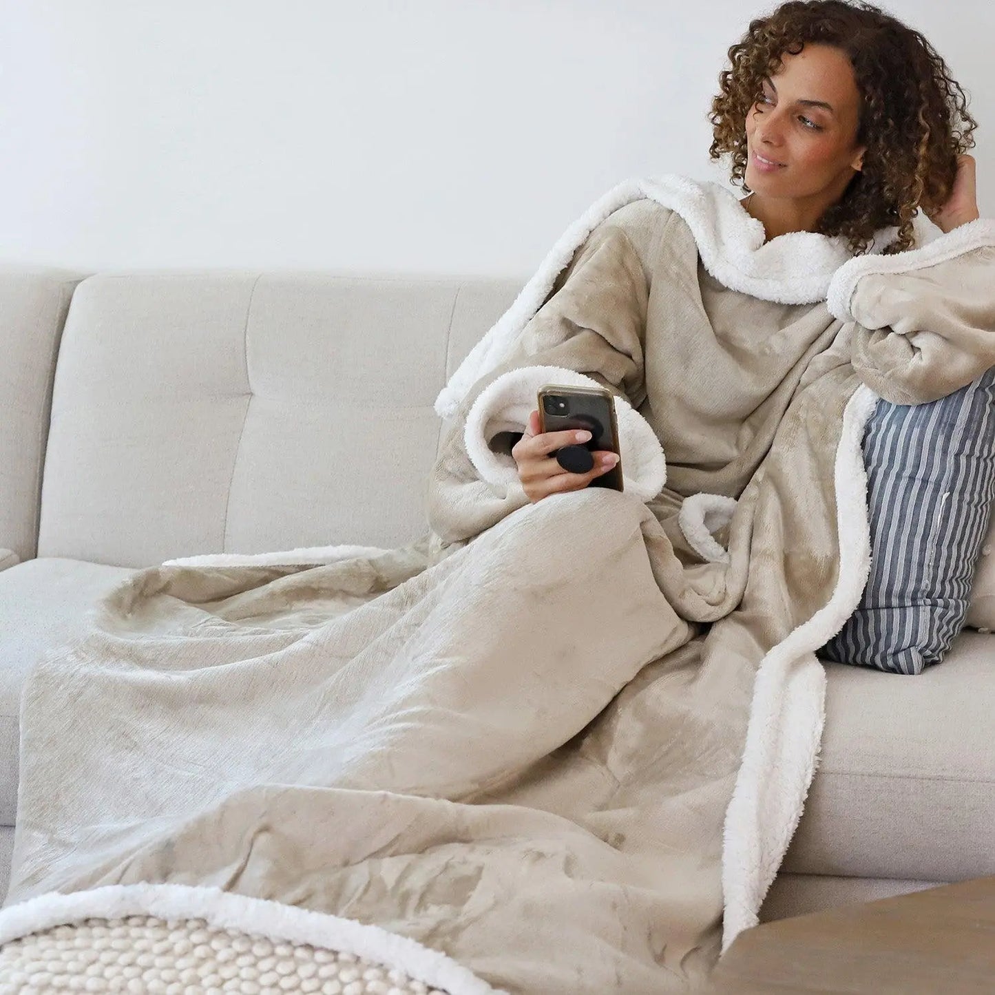 Premium Sherpa Wearable Blanket with Sleeves
